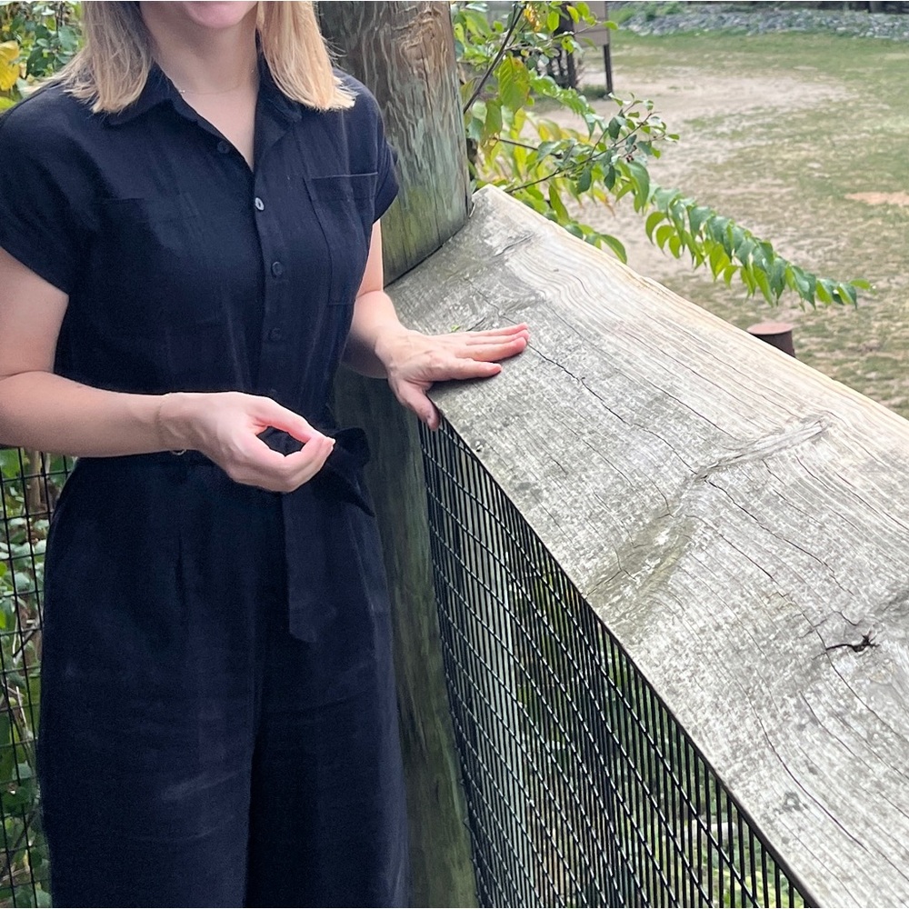 Tahari Long Black Linen Buttoned Jumpsuit - Size XS - Worn Once